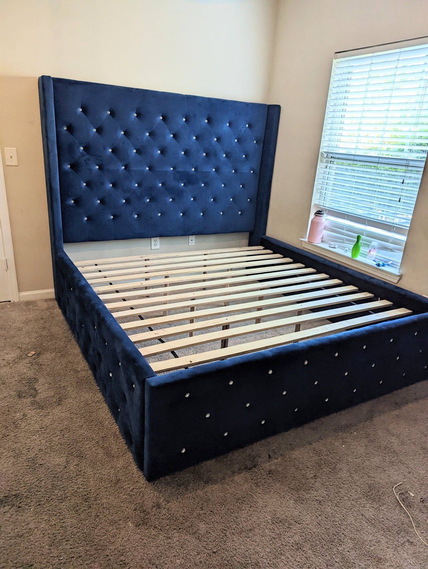 Crystal Platform Bed w Velvet Fabric - LDH Furniture