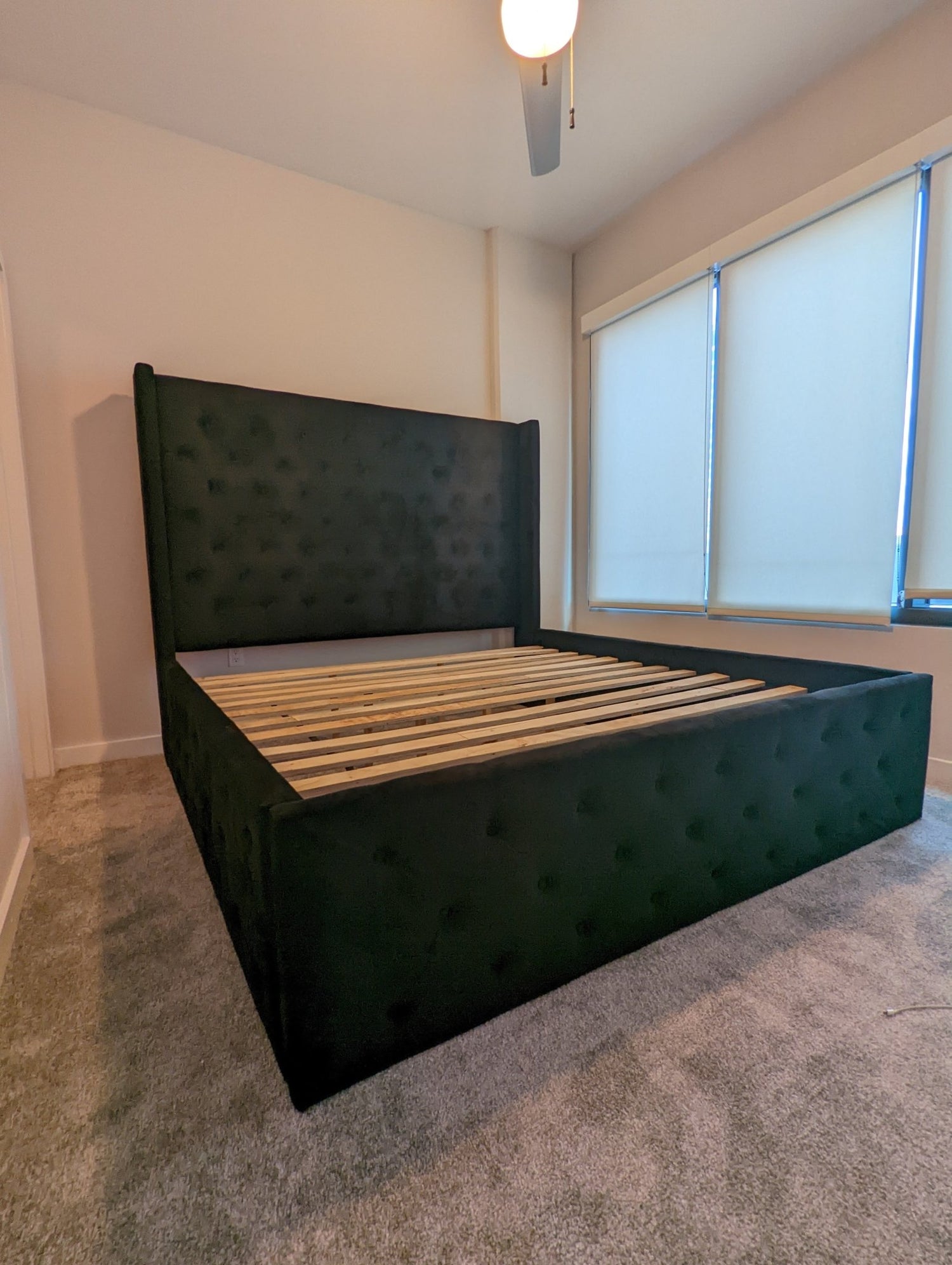Esteem Modern Tufted Velvet Platform Bed - LDH Furniture