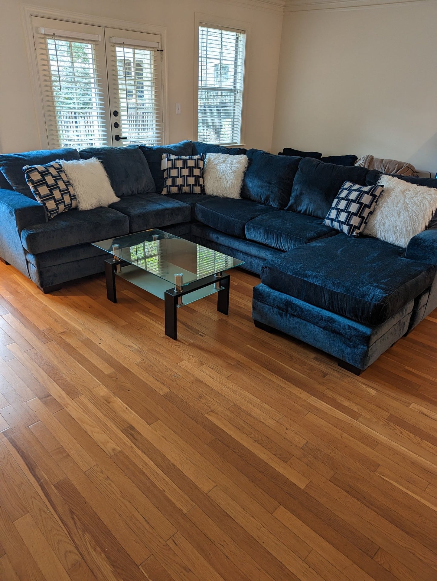 Indigo Blue Velvet Sectional - LDH Furniture