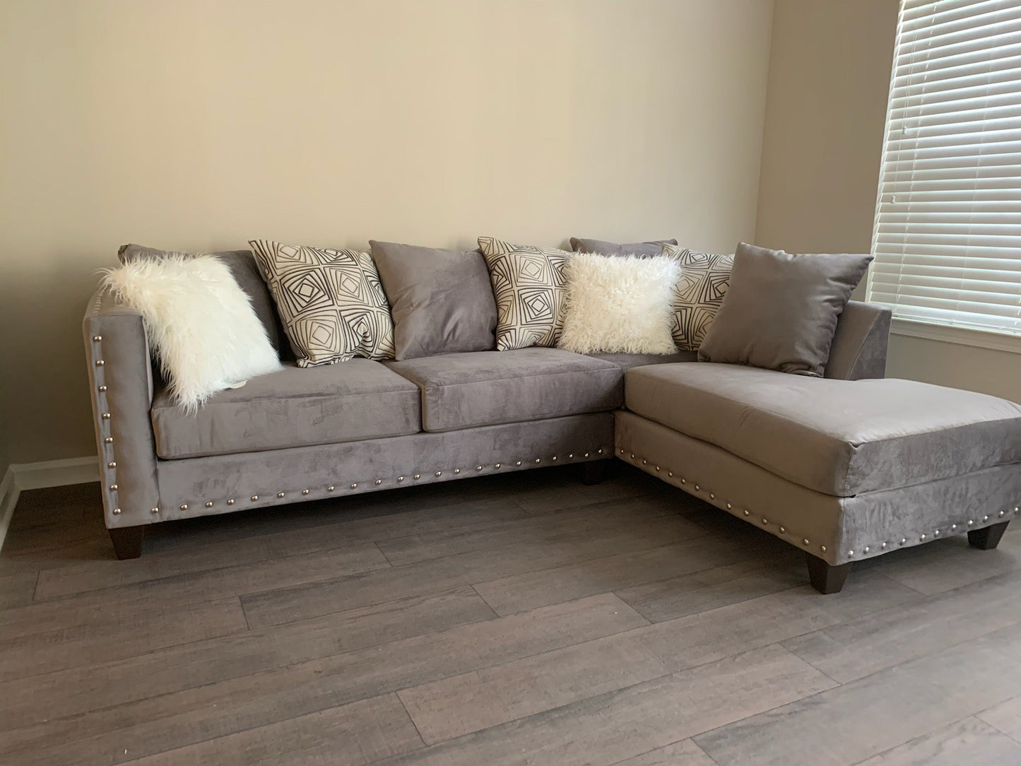 Melon Cloud Gray Sectional - LDH Furniture