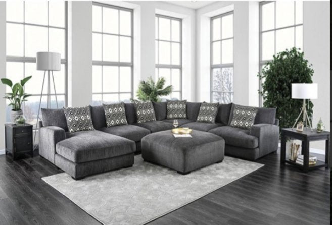 Plush U-Sectional Sofa with Left Chaise: Relax in Style - LDH Furniture